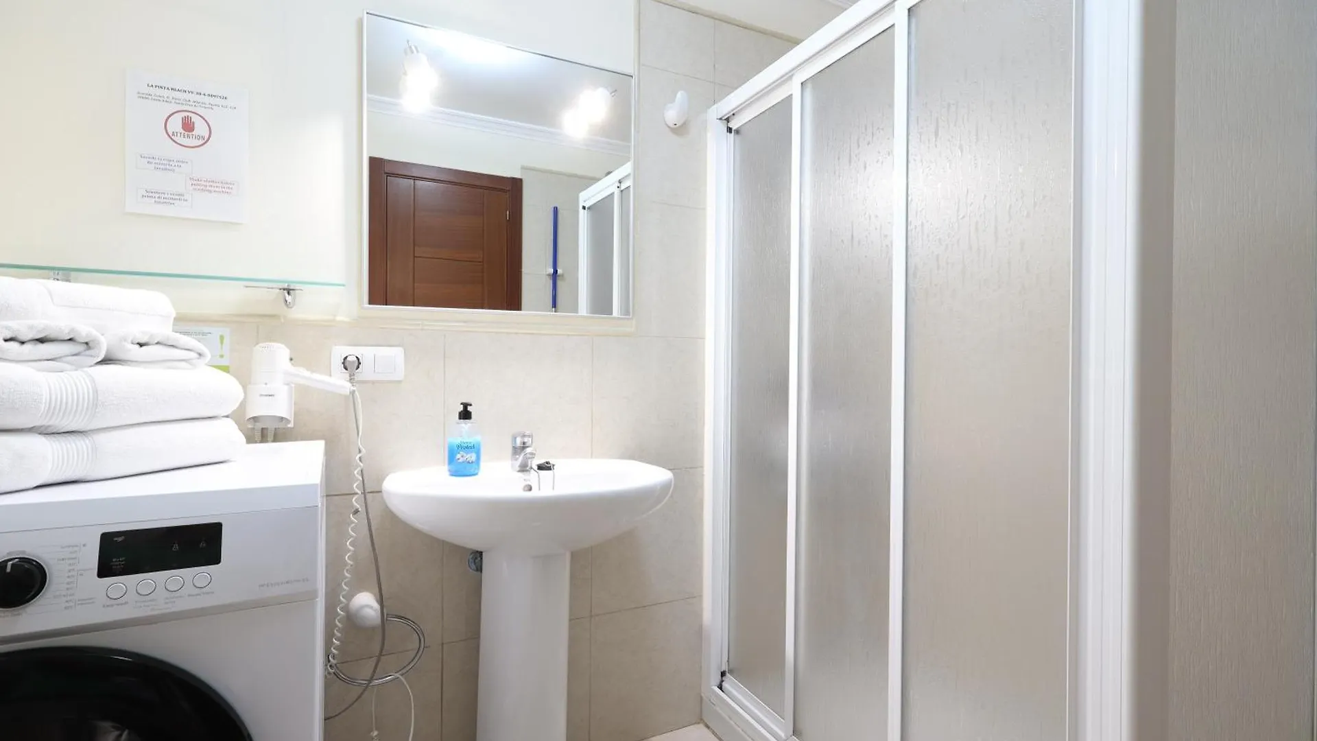 Apartamento Privado La Pinta Beach - Hotel Club Atlantis Costa Adeje  0*, Costa Adeje (Tenerife)