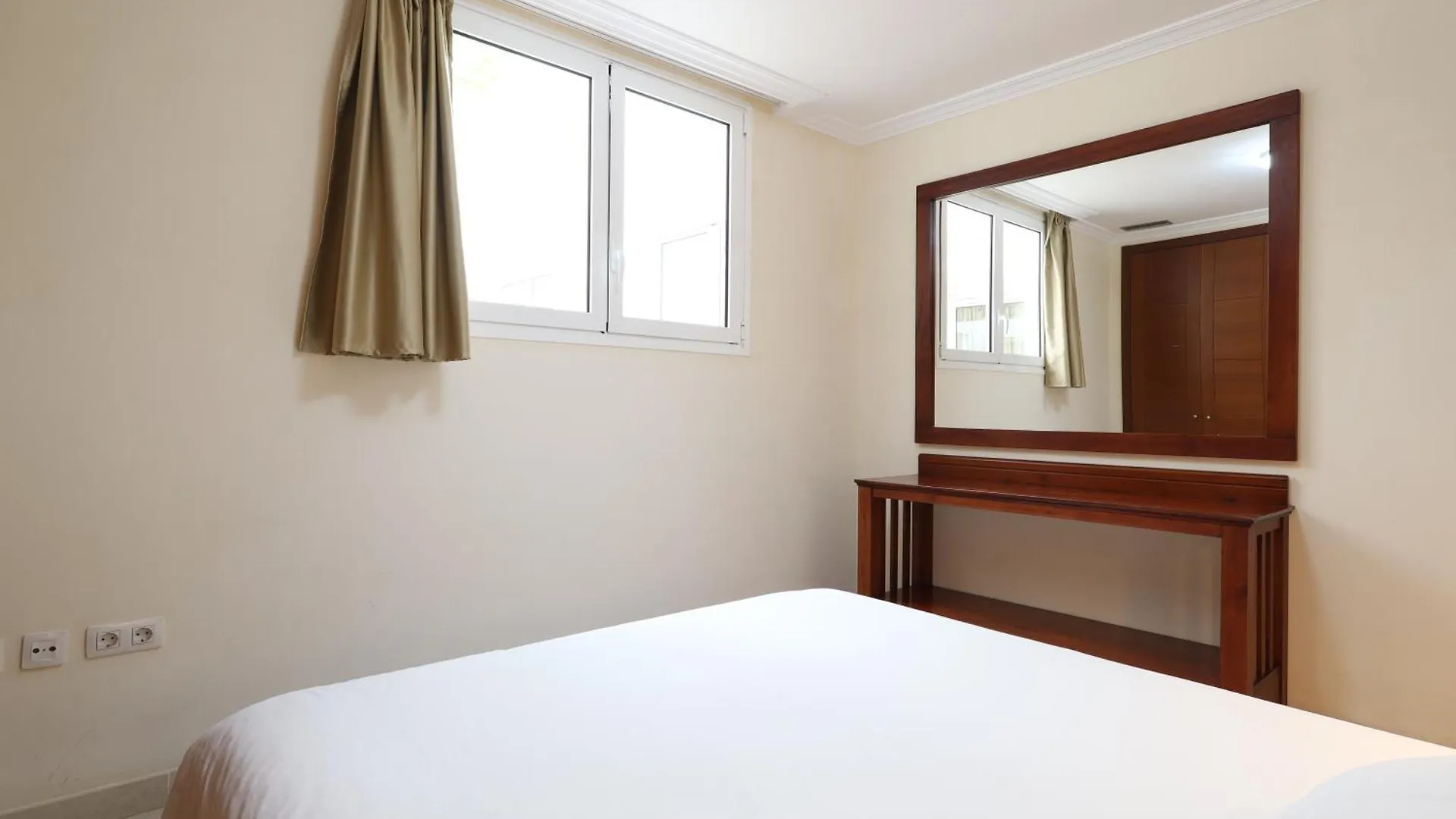 Apartamento Privado La Pinta Beach - Hotel Club Atlantis Costa Adeje  0*, Costa Adeje (Tenerife) Spain